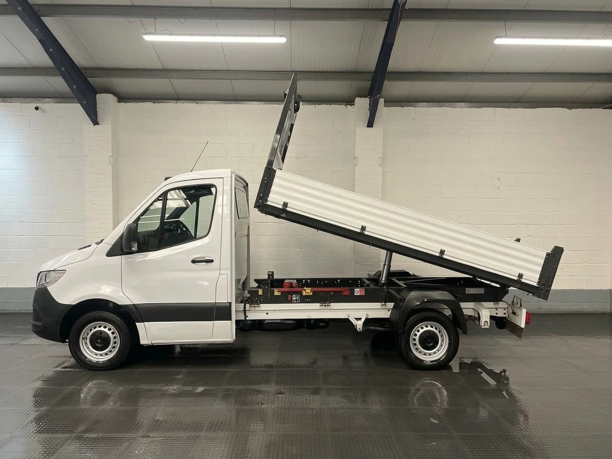 2022 Mercedes-Benz Sprinter Tipper Van — side view