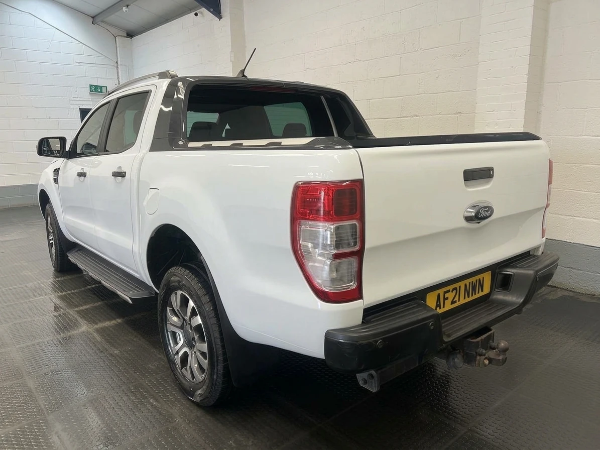 2021 Ford Ranger Double Cab PickUp Van — rear three-quarter view