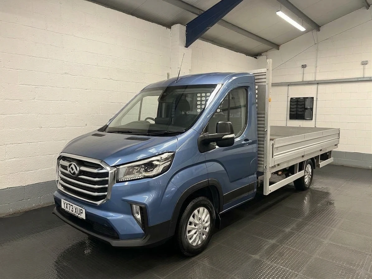 2023 Maxus Deliver 9 Dropside Van — front three-quarter view