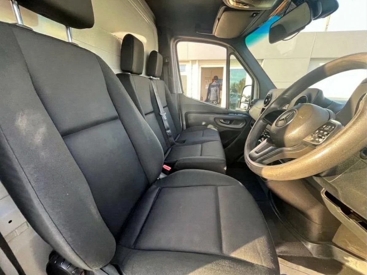 2020 Mercedes-Benz Sprinter Refrigerated/Fridge Van — cab interior
