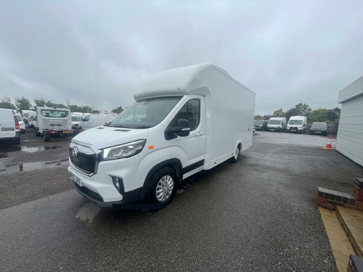 2024 Maxus eDeliver 9 Luton Low Loader Van — front three-quarter view
