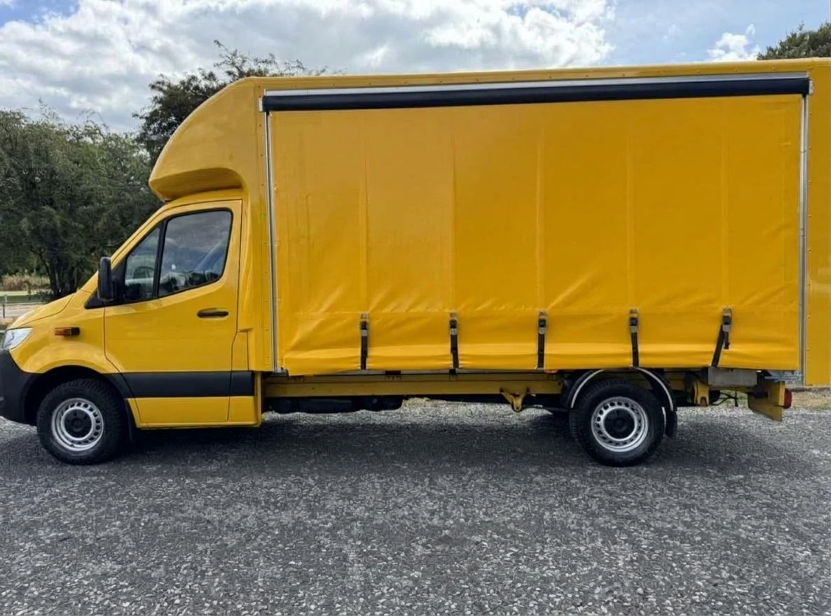 2020 Mercedes-Benz Sprinter CurtainSider Van — side view