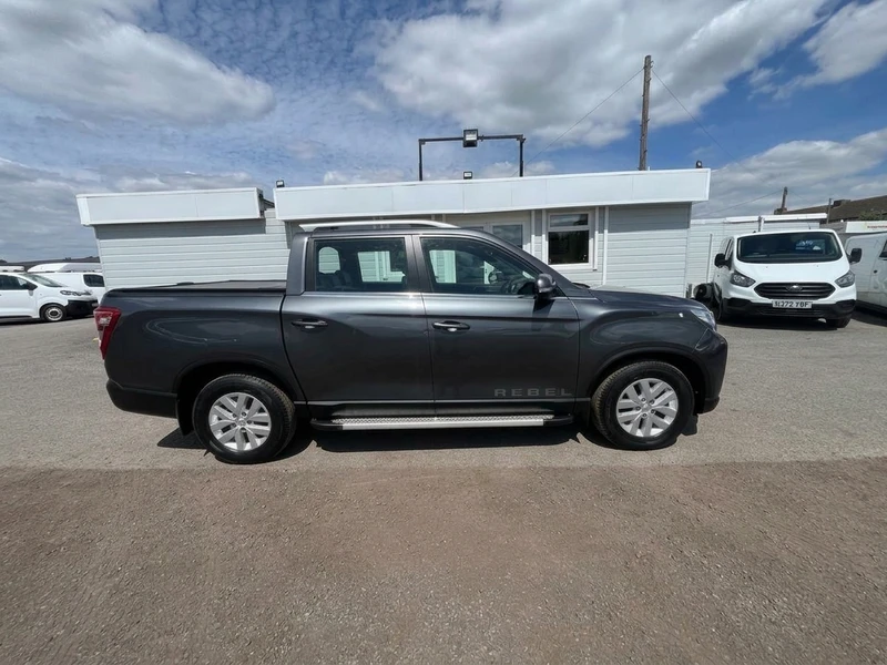 2023 SsangYong Musso Double Cab PickUp Van — side view