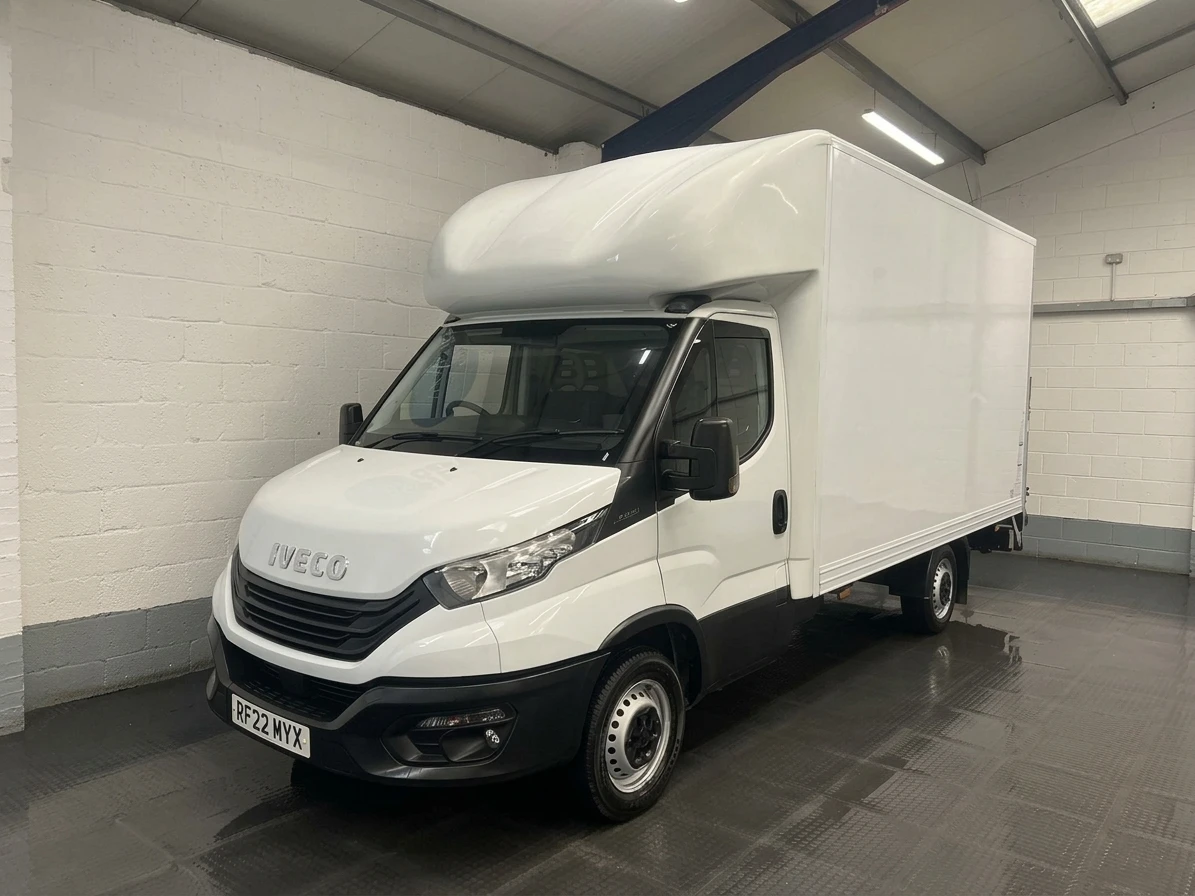 2022 Iveco Daily Luton Box Van — front three-quarter view