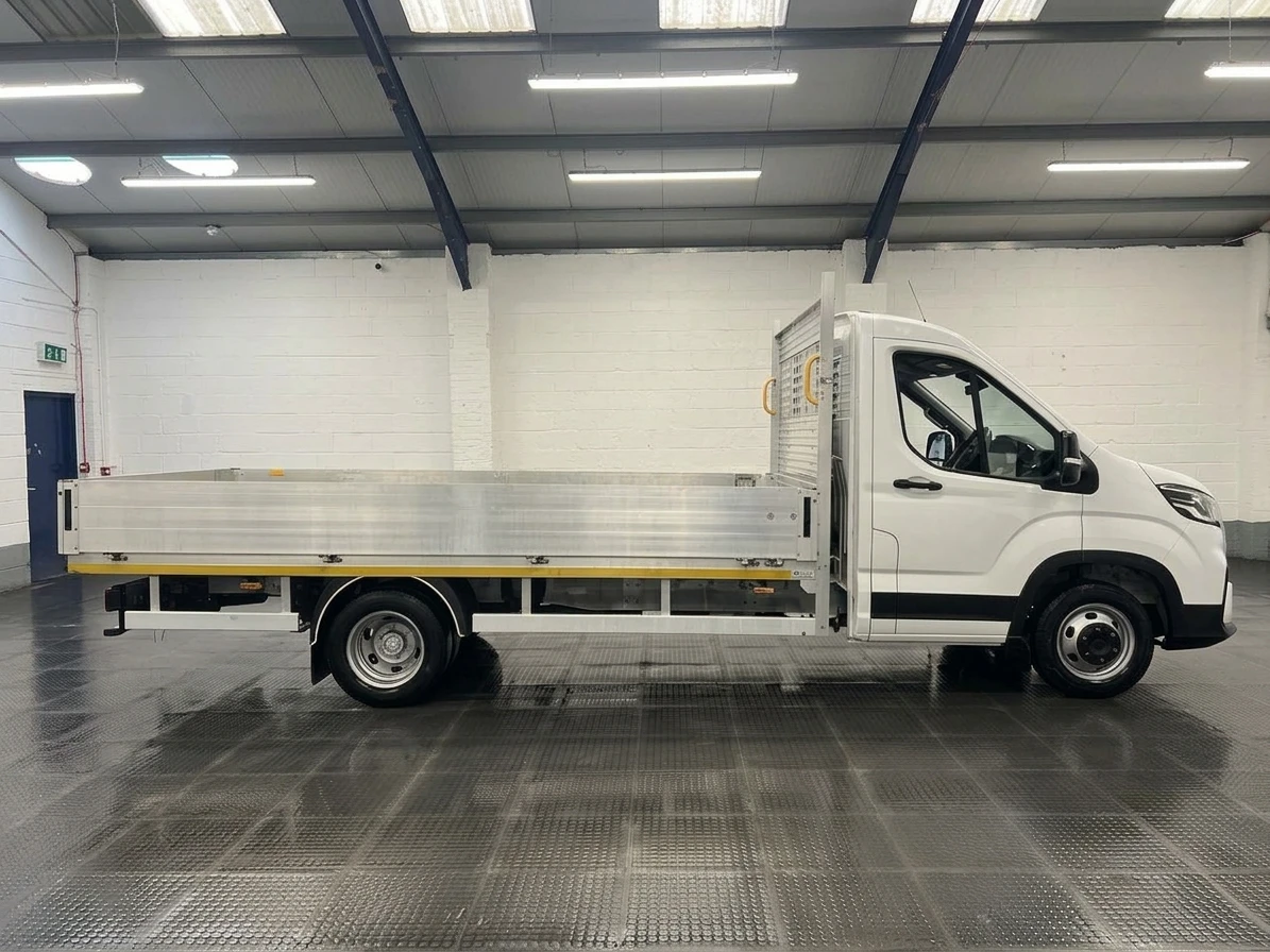 2023 Maxus Deliver 9 Dropside Van — side view