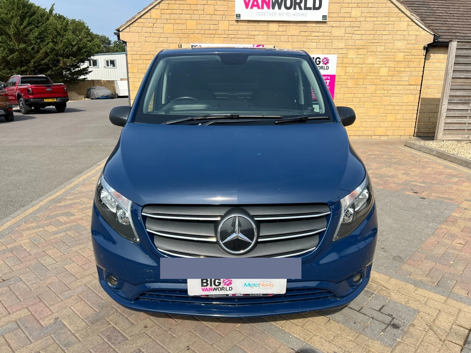 2023 Mercedes-Benz Vito Panel Van — front view