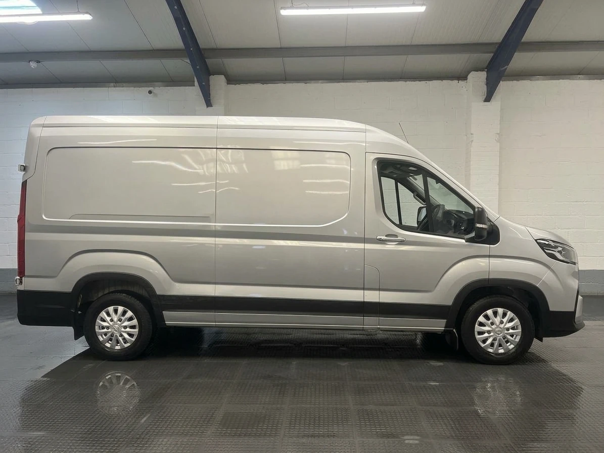 2024 Maxus Deliver 9 High Roof Panel Van — side view