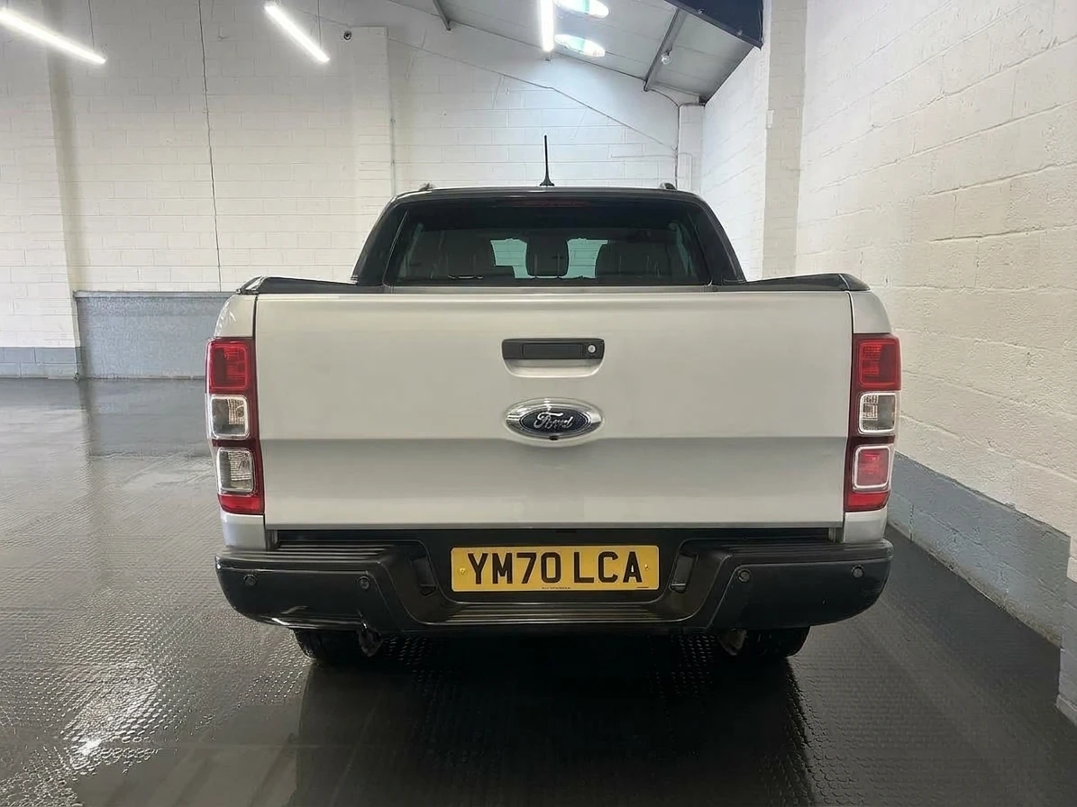 2020 Ford Ranger Double Cab PickUp Van — rear view