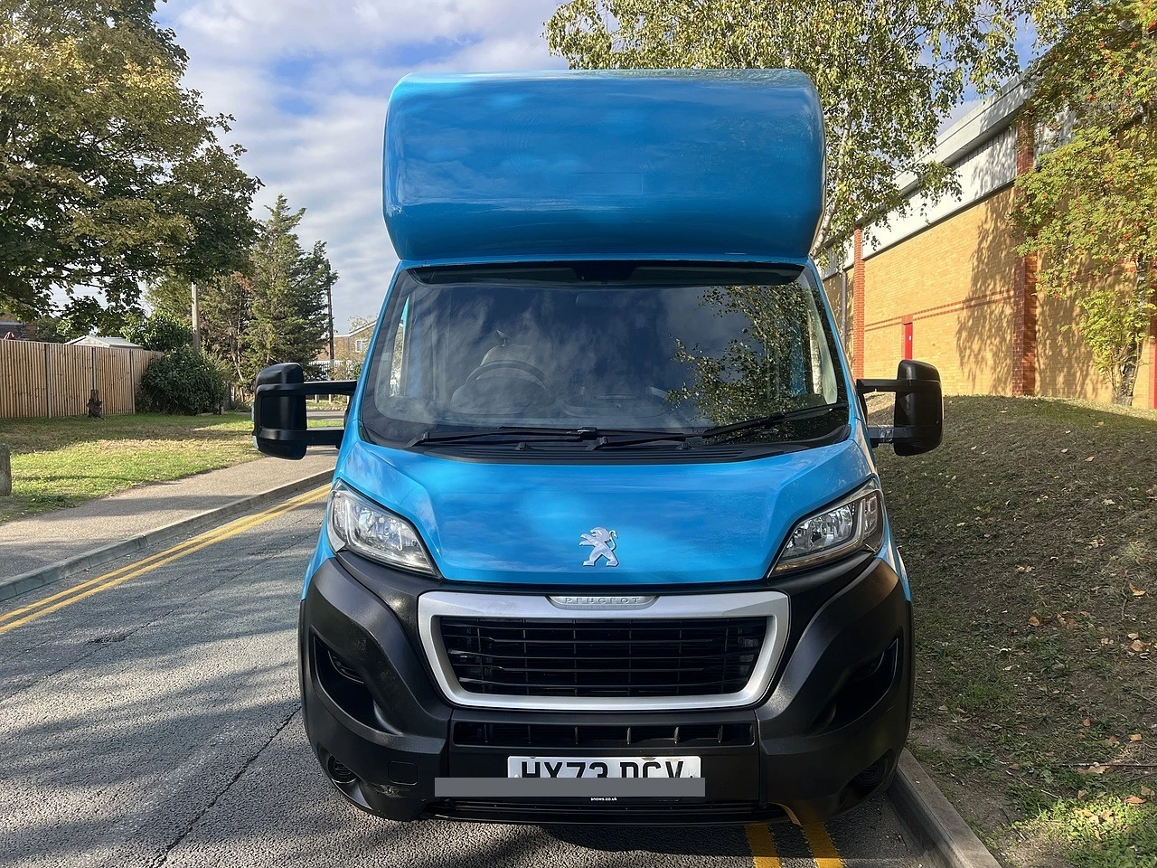 2023 Peugeot Boxer Luton Low Loader Van — front view