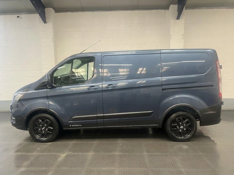 2022 Ford Transit Custom Panel Van — side view