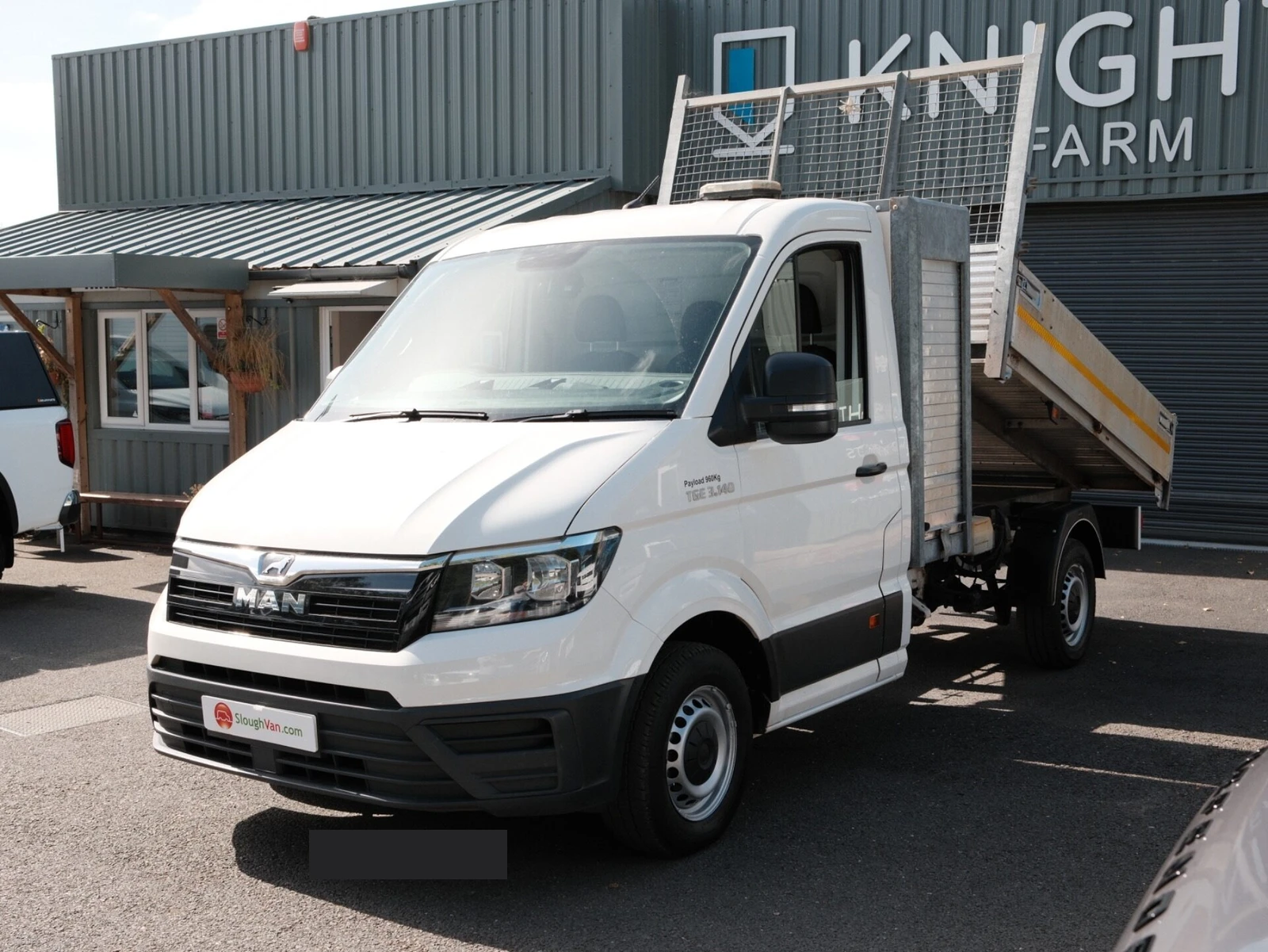 2019 MAN TGE Tipper Van — front three-quarter view