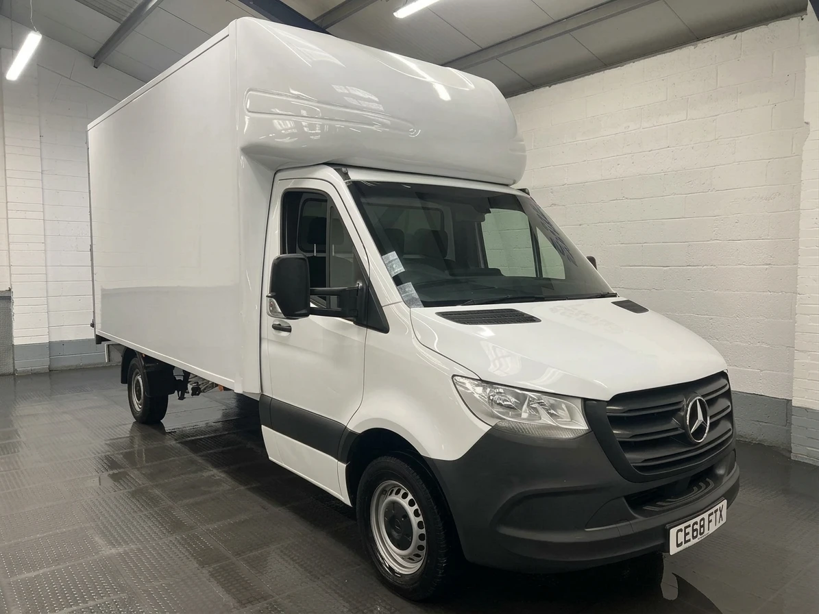2018 Mercedes-Benz Sprinter Luton Box Van — front three-quarter view