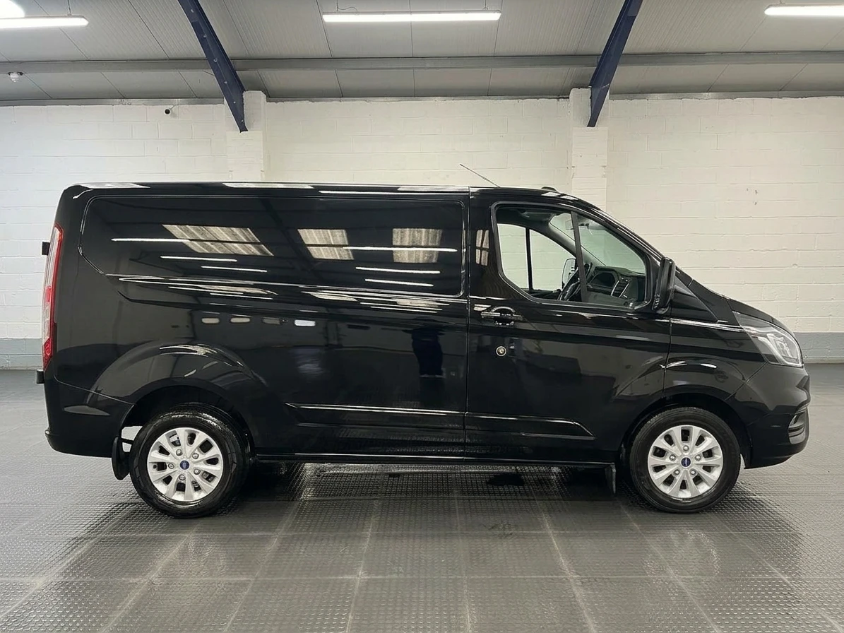 2023 Ford Transit Custom Panel Van — side view