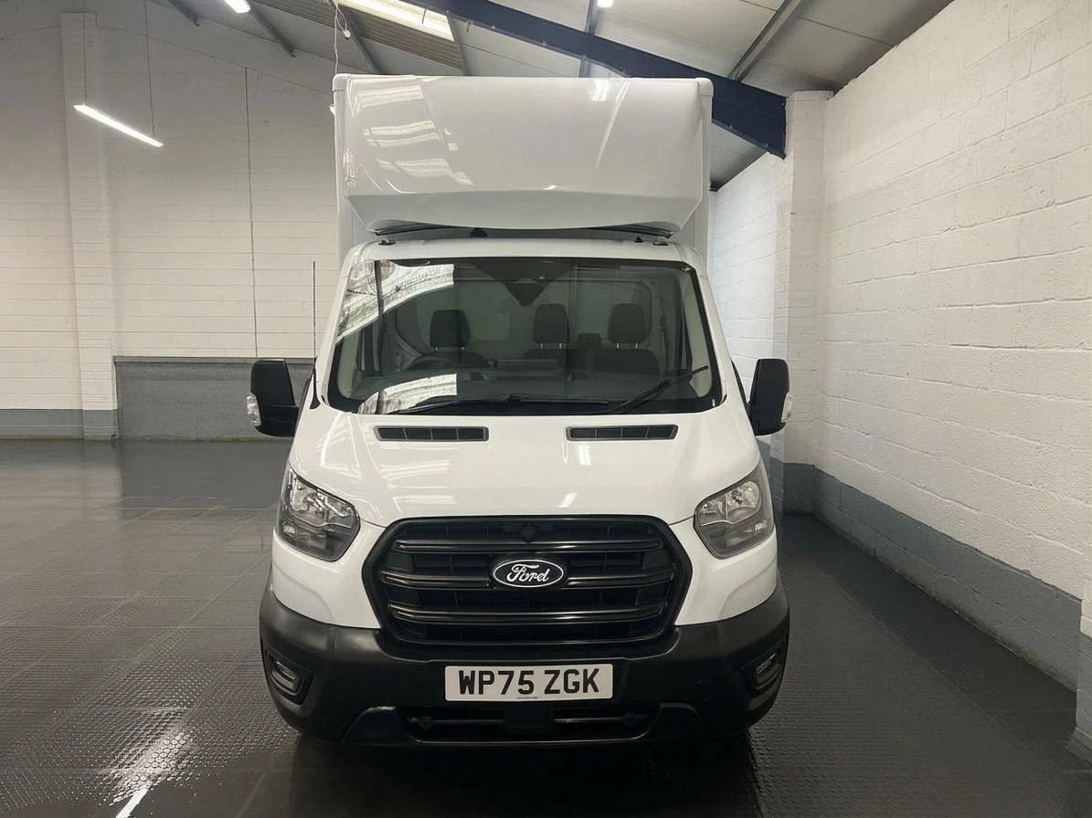 2025 Ford Transit Luton Box Van — front view