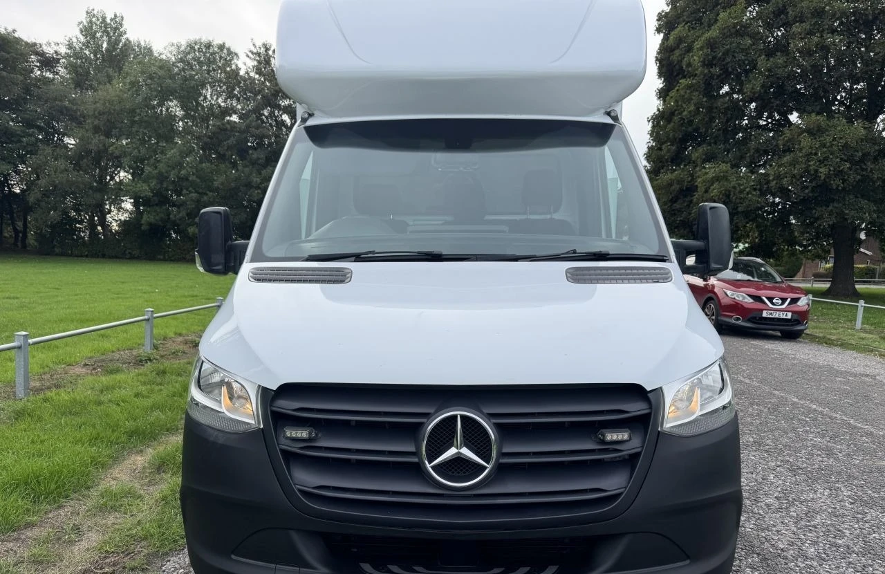 Mercedes-Benz Sprinter CurtainSider Van — front view