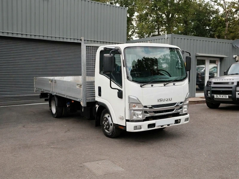 2024 Isuzu Grafter Dropside Van — side view