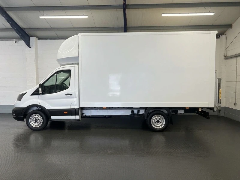 2021 Ford Transit Luton Box Van — side view