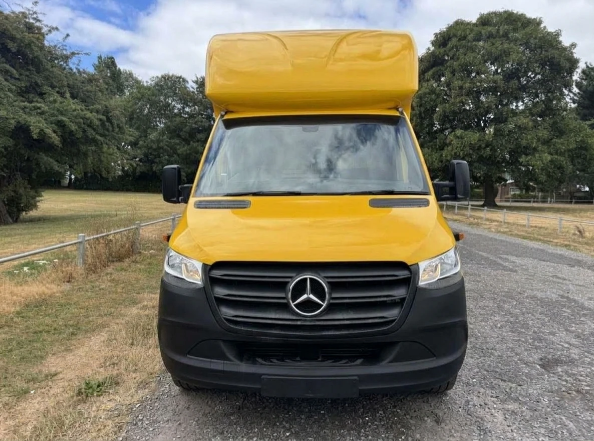 2020 Mercedes-Benz Sprinter Luton Box Van — front view