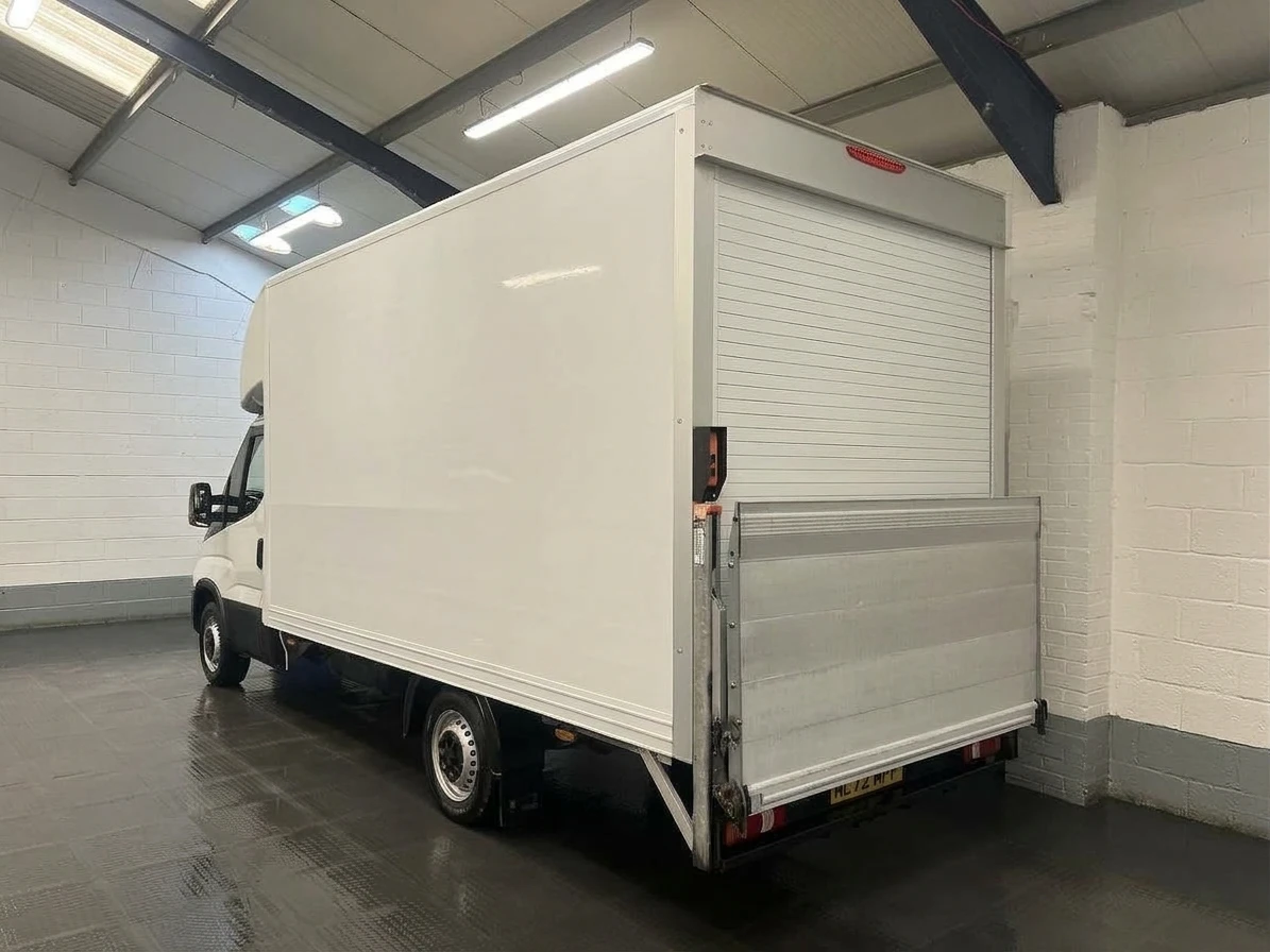 2022 Iveco Daily Luton Box Van — rear three-quarter view
