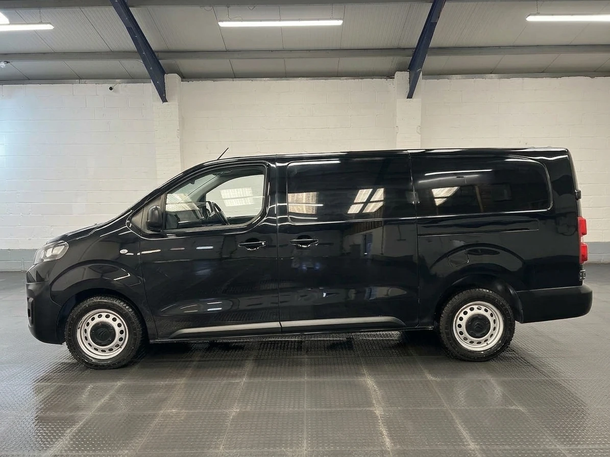 2023 Citroen Dispatch Panel Van — side view