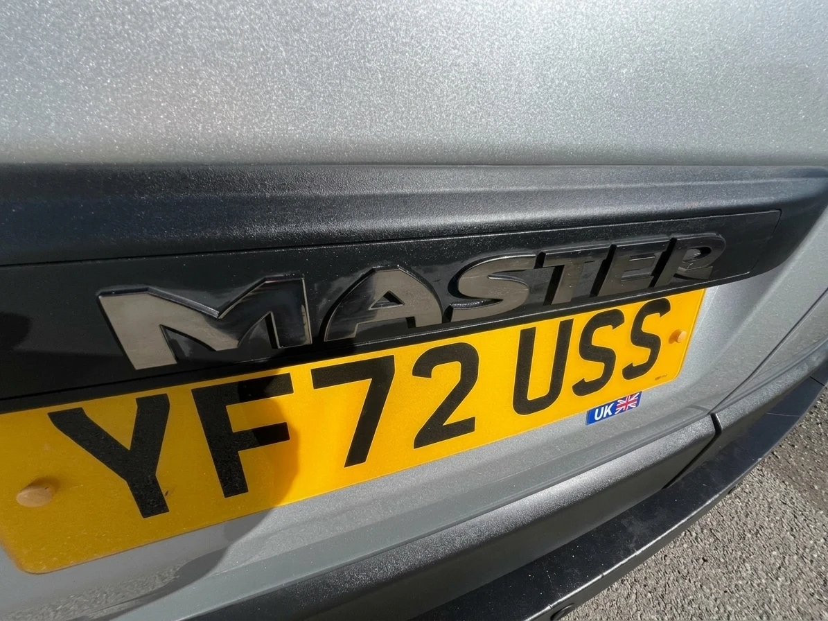 2023 Renault Master Panel Van — detail