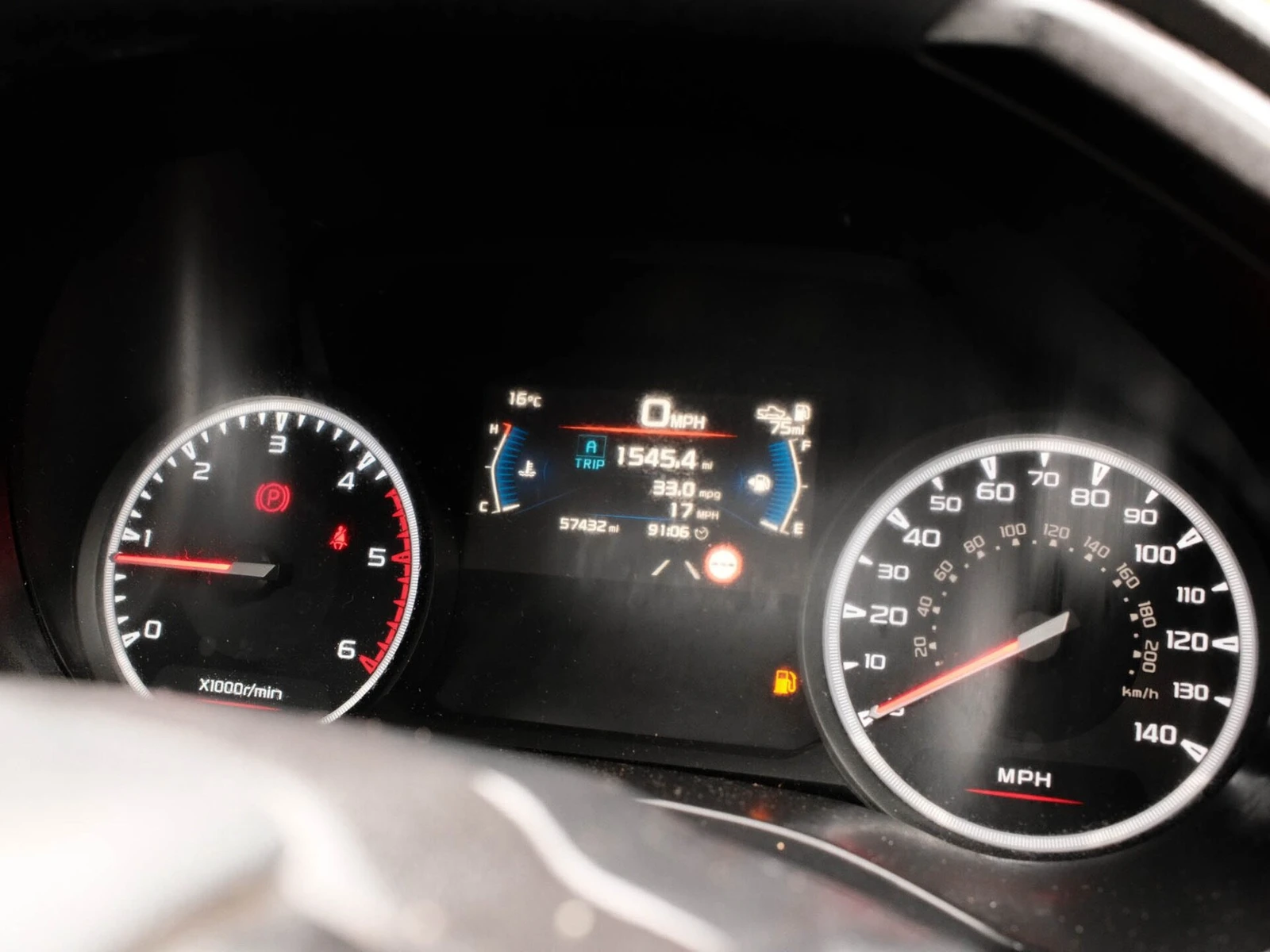 2021 Isuzu D-Max PickUp Van — cab interior