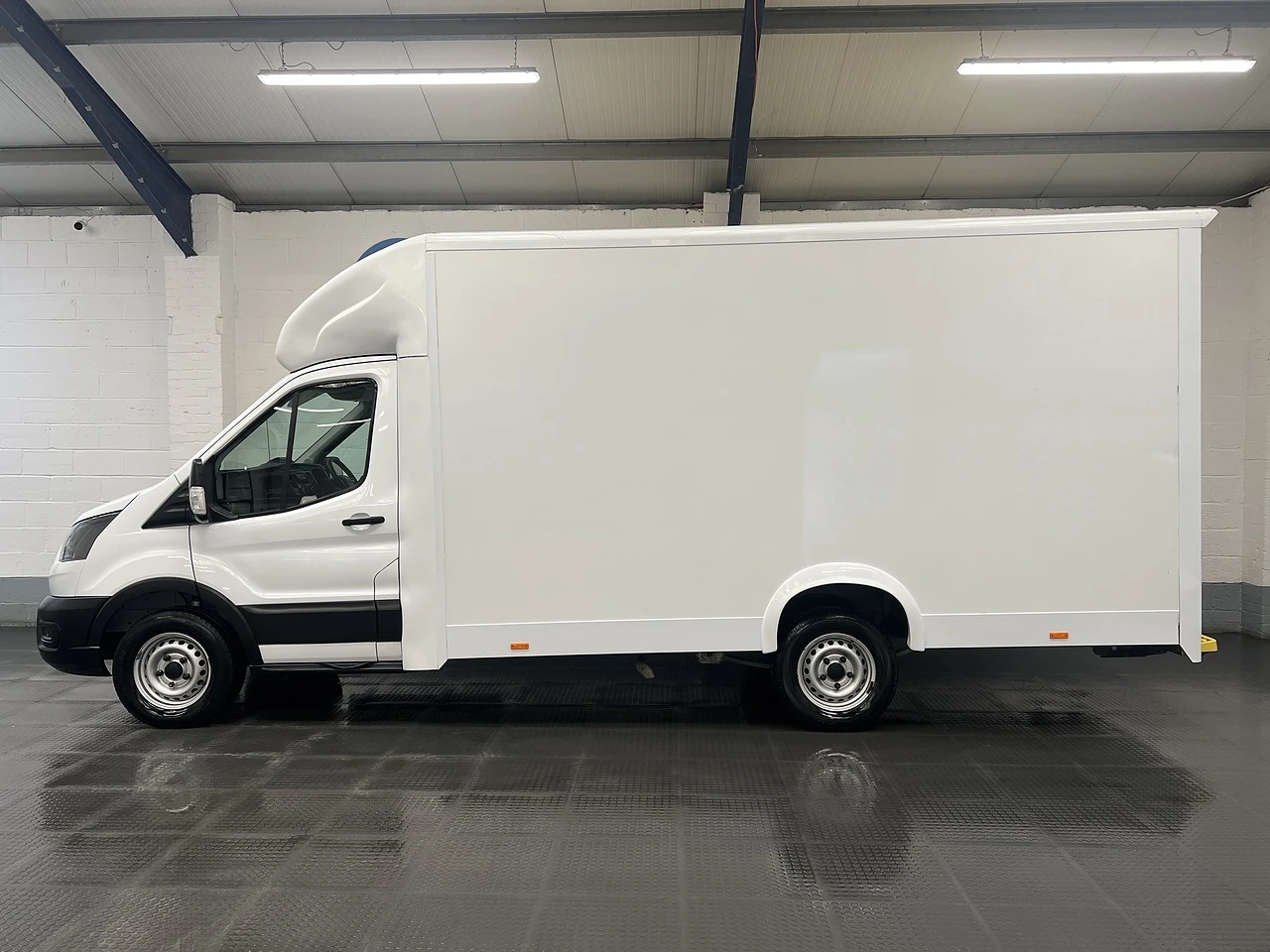 2022 Ford Transit Luton Box Van — side view