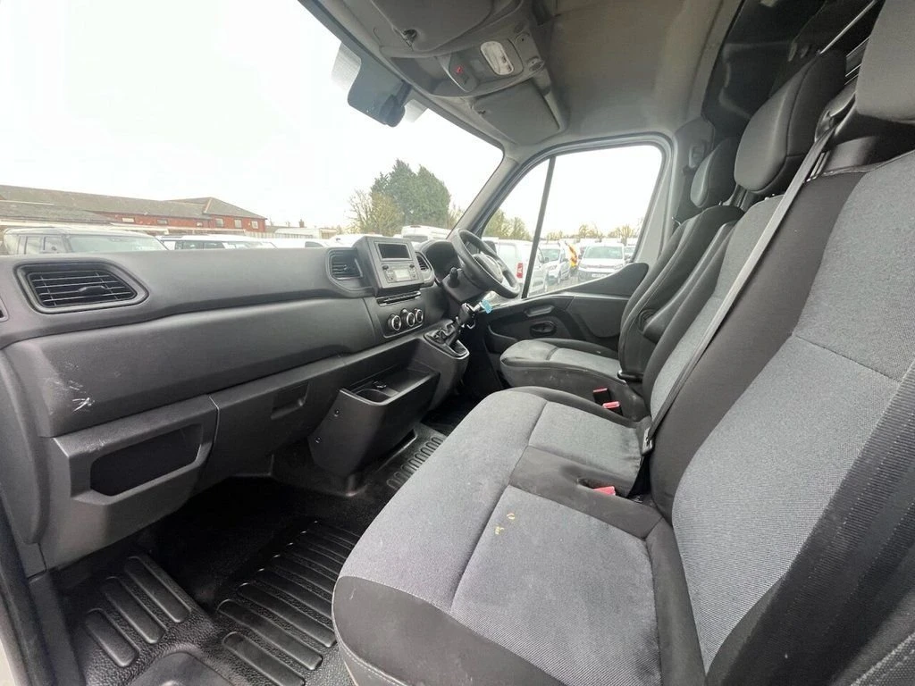 2023 Renault Master Panel Van — cab interior