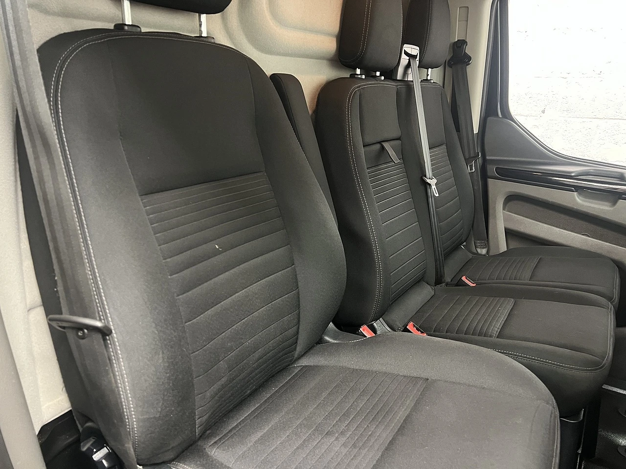 2021 Ford Transit Custom Panel Van — cab interior