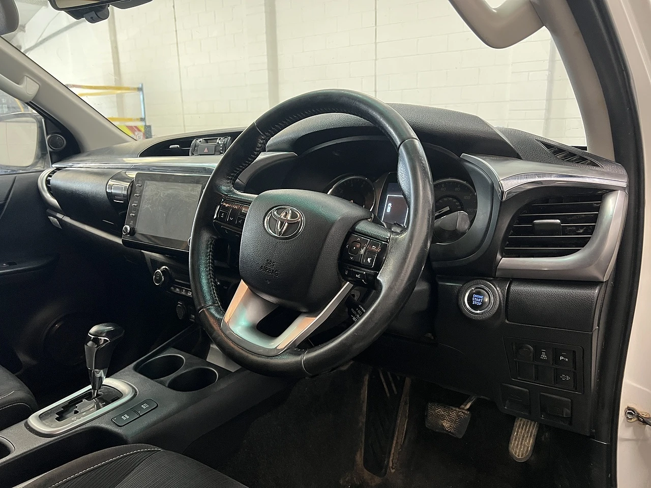 2021 Toyota Hilux Double Cab PickUp Van — cab interior
