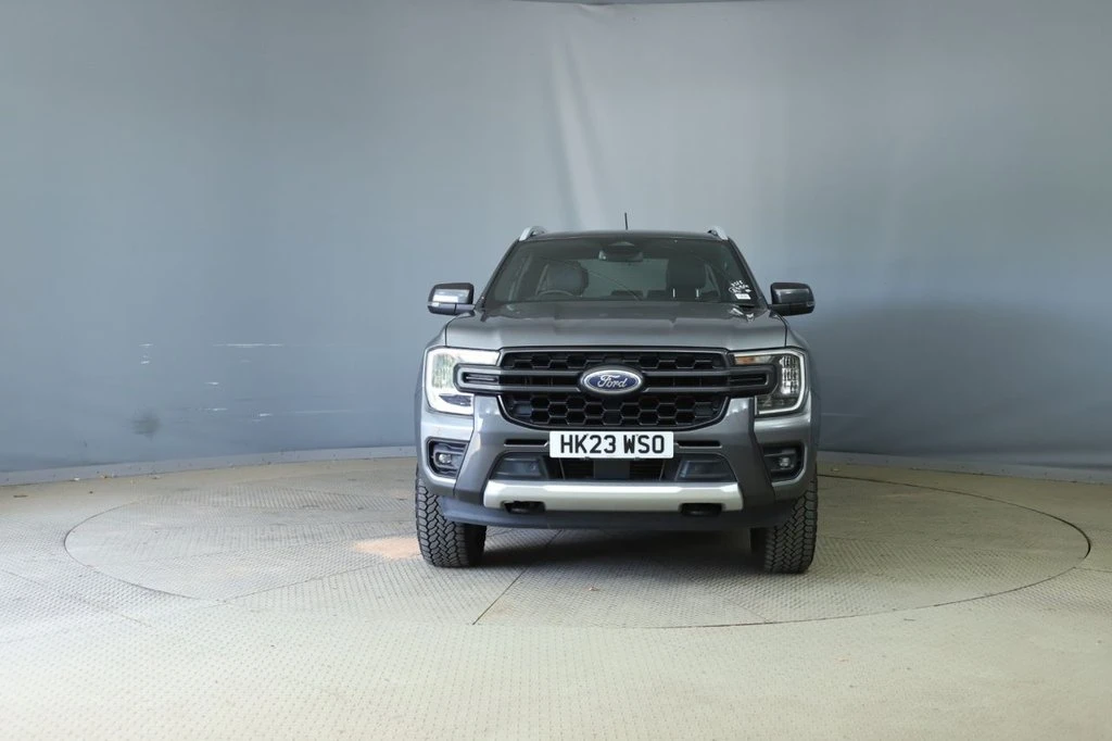 2023 Ford Ranger Double Cab PickUp Van — front view