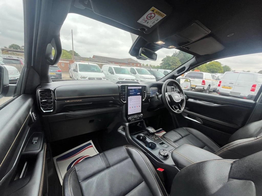 2024 Ford Ranger Double Cab PickUp Van — cab interior