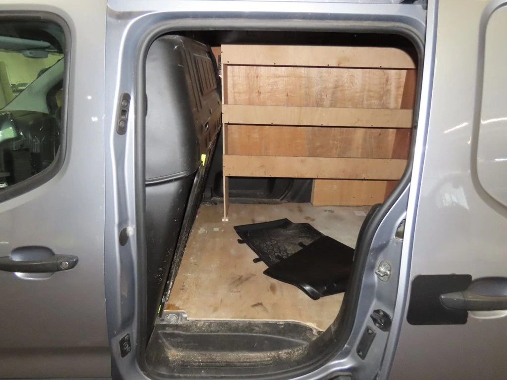 2023 Citroen Berlingo Panel Van — cab interior