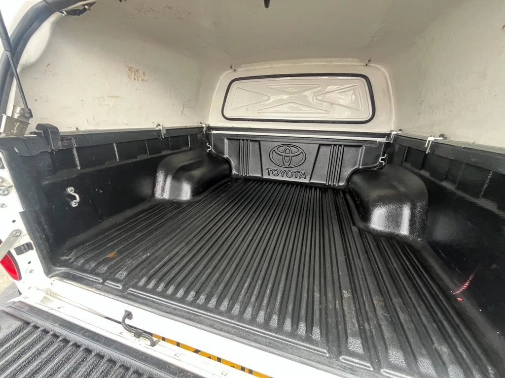 2023 Toyota Hilux Double Cab PickUp Van — cab interior