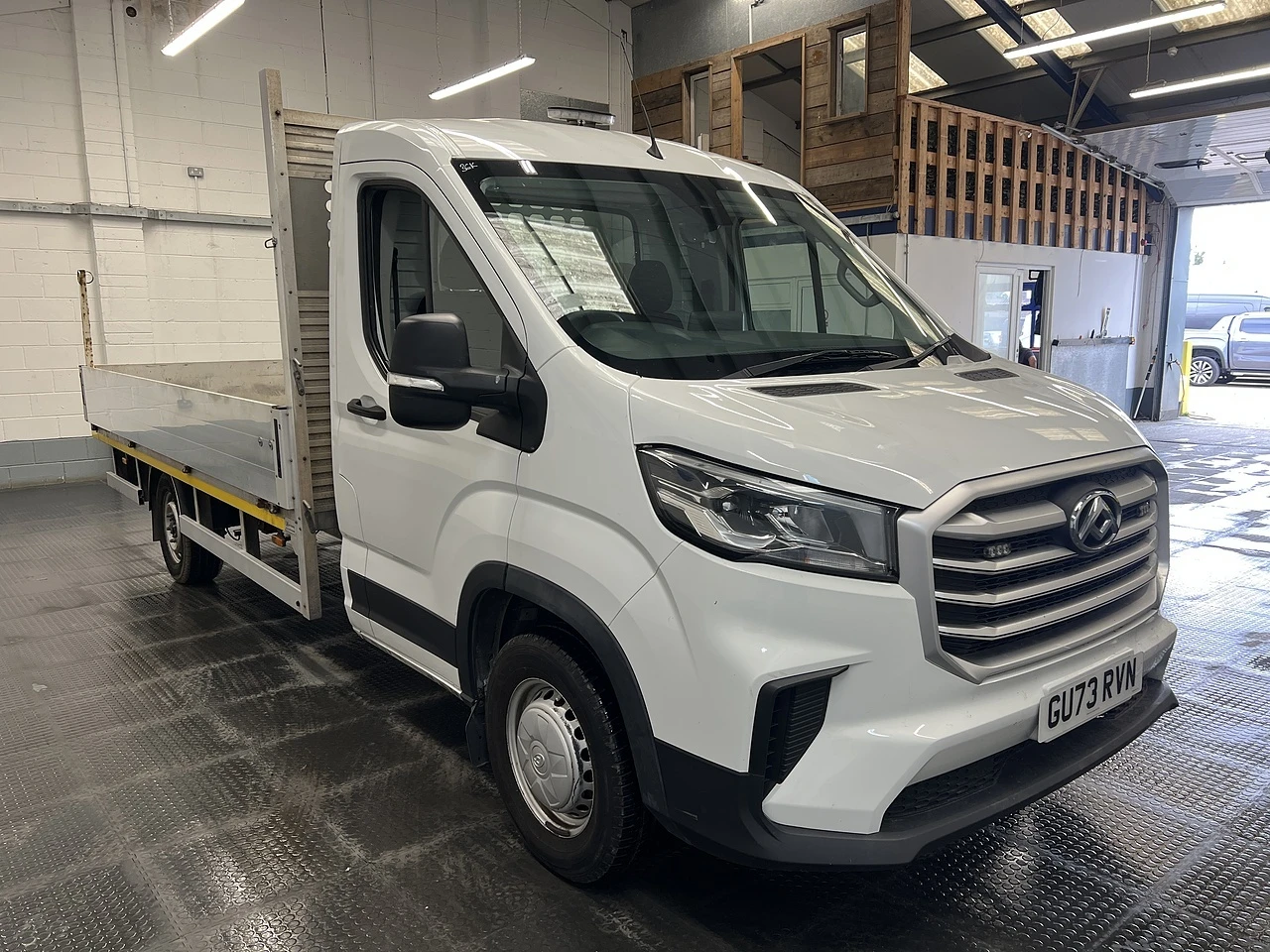 2023 Maxus Deliver 9 Dropside Van — front three-quarter view