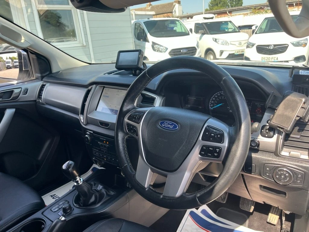 2021 Ford Ranger PickUp Van — cab interior