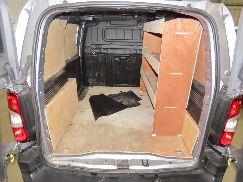 2023 Citroen Berlingo Panel Van — cab interior