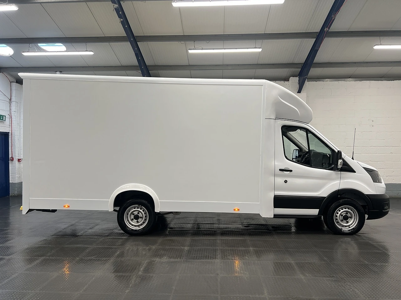 2022 Ford Transit Luton Box Van — side view