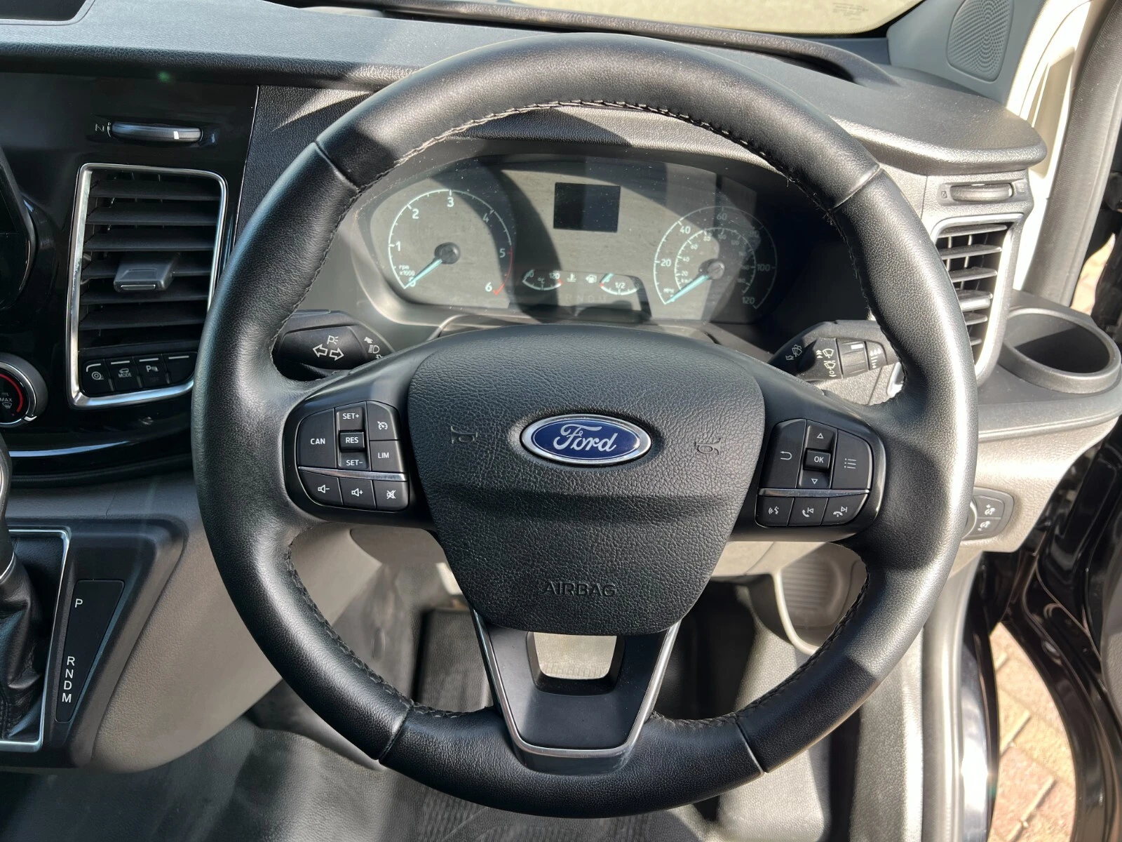 2022 Ford Transit Custom Panel Van — cab interior