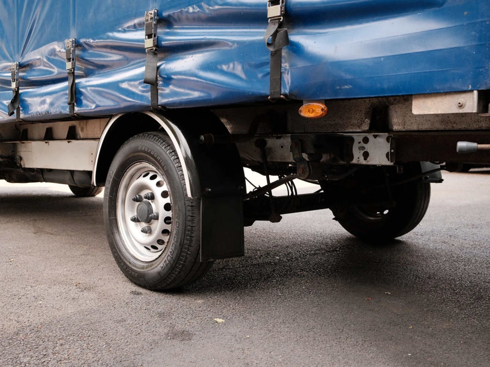 2022 Ford Transit CurtainSider Van — detail