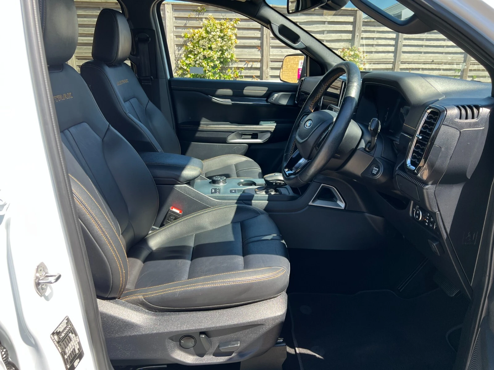 2023 Ford Ranger Double Cab PickUp Van — cab interior