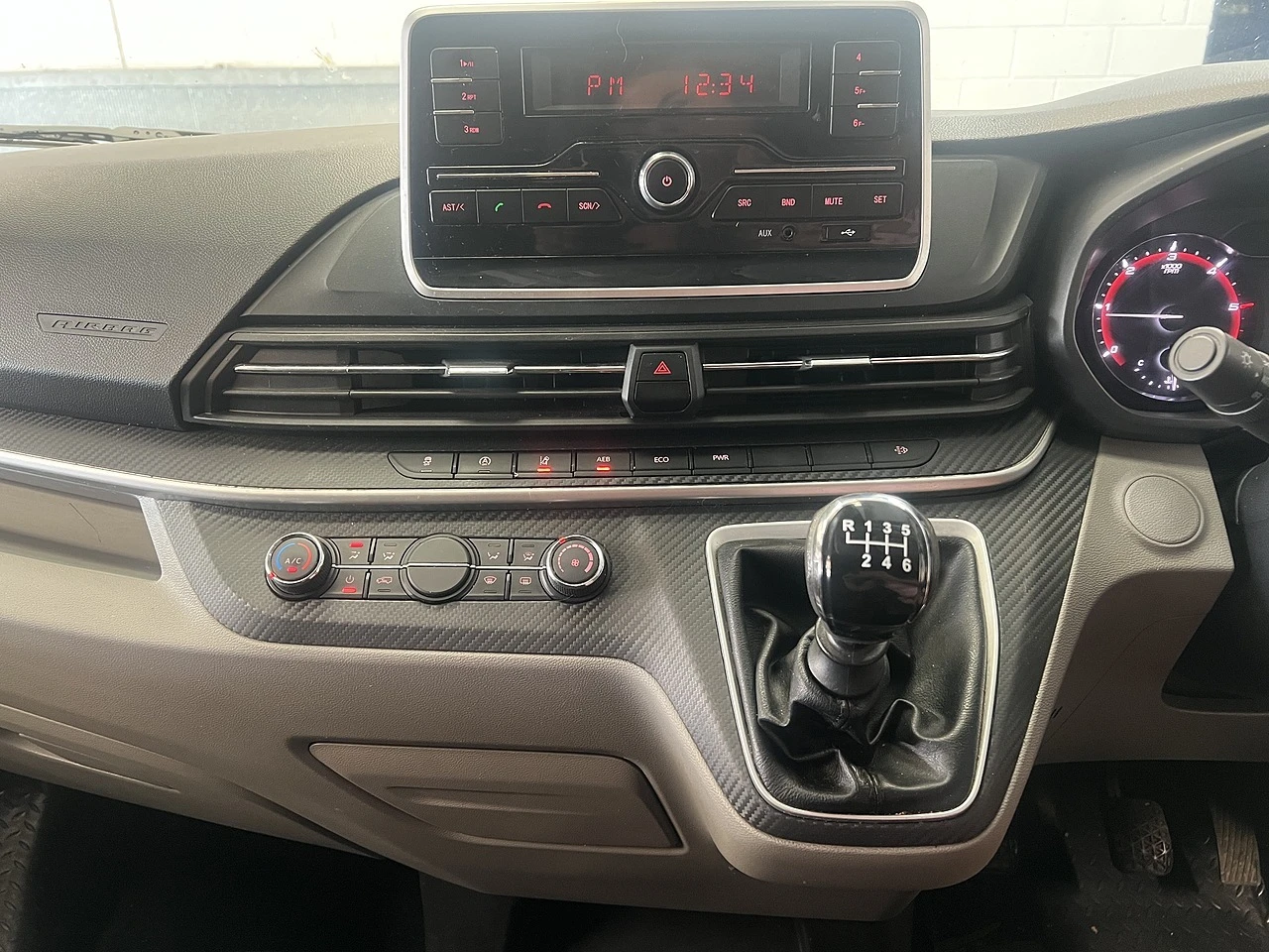 2023 Maxus Deliver 9 High Roof Panel Van — cab interior