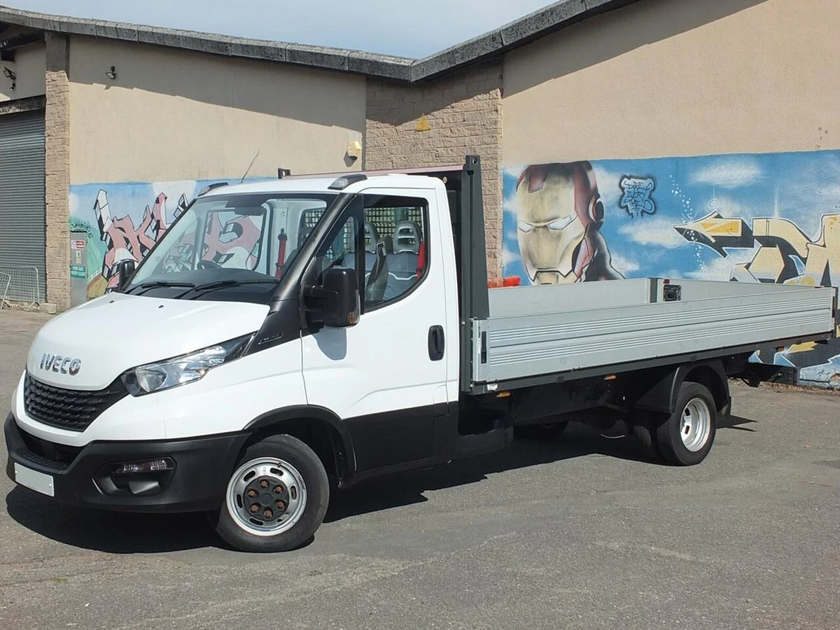2022 Iveco Daily Dropside Van — front three-quarter view