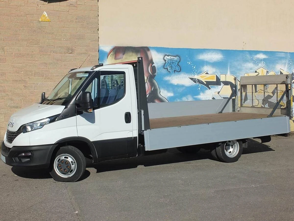 2022 Iveco Daily Dropside Van — side view