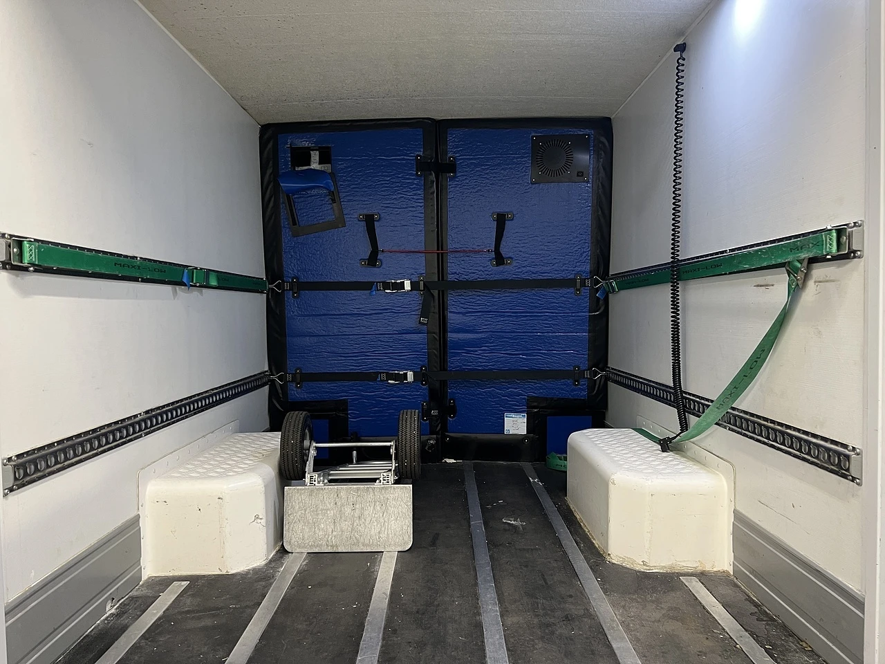 2022 Vauxhall Movano Luton Low Loader Van — cab interior