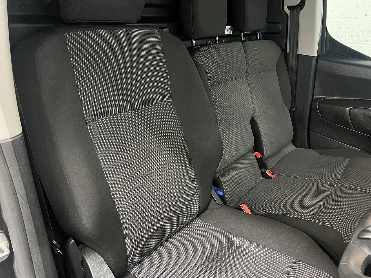 2023 Vauxhall Combo Panel Van — cab interior