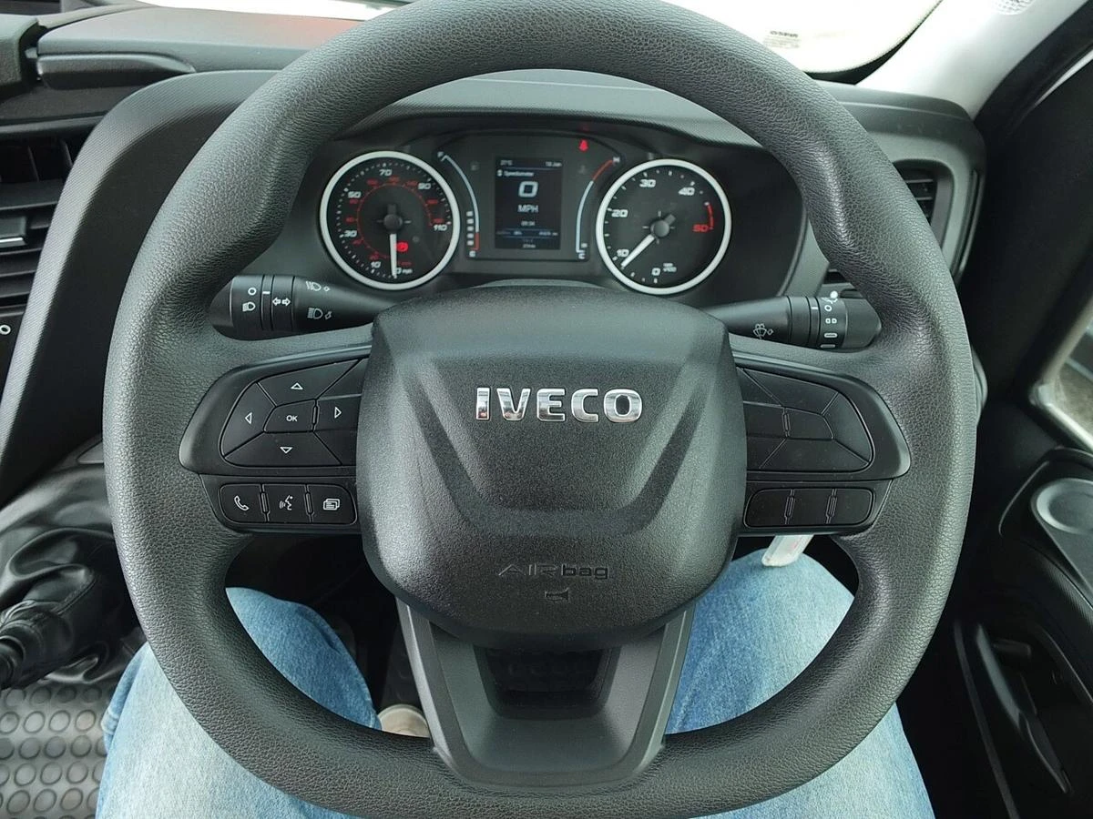 2025 Iveco Daily CurtainSider Van — cab interior