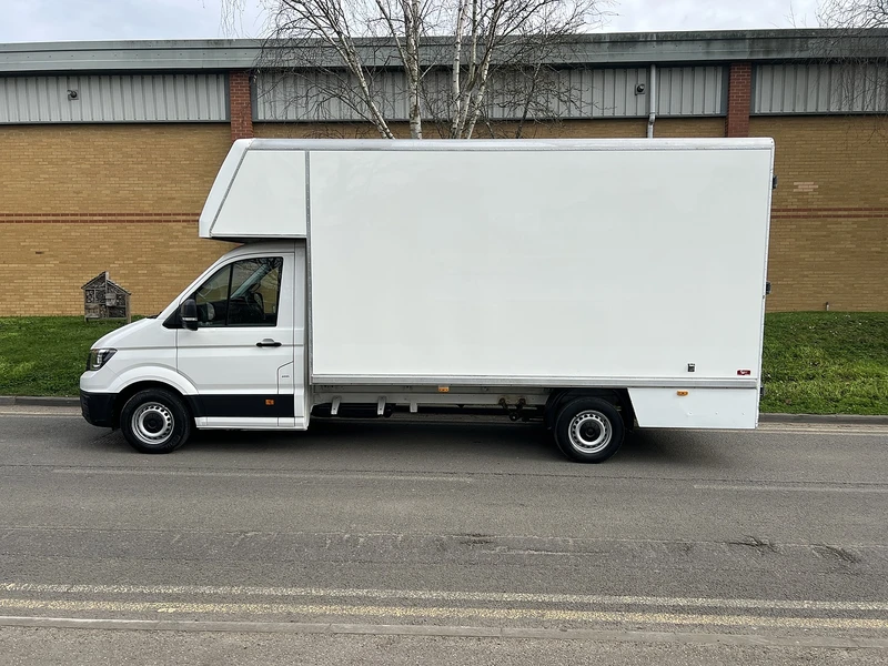 2019 Volkswagen Crafter Luton Low Loader Van — side view