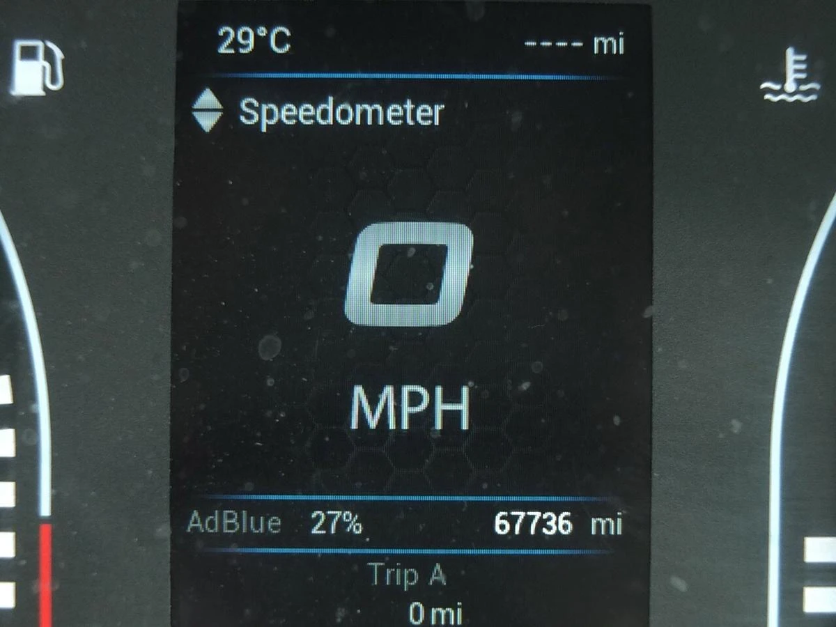 2021 Iveco Daily Dropside Van — cab interior