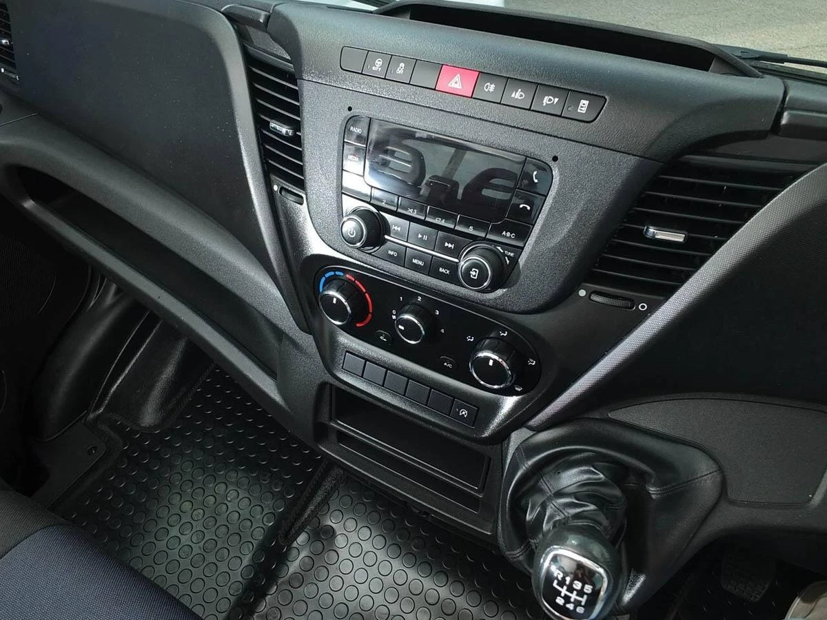 2021 Iveco Daily Dropside Van — cab interior